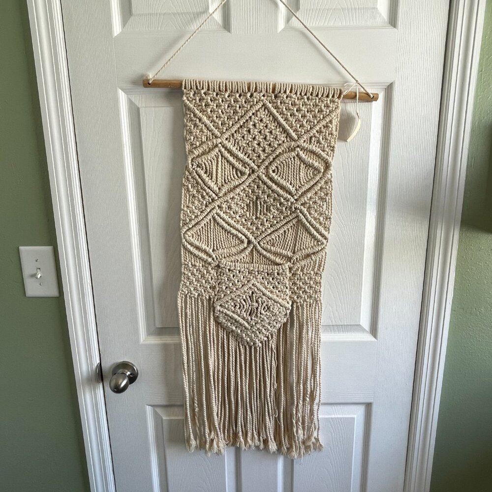 Macrame Wall Hanging Boho Style Woven Tapestry Handmade Decor with Pocket NWT